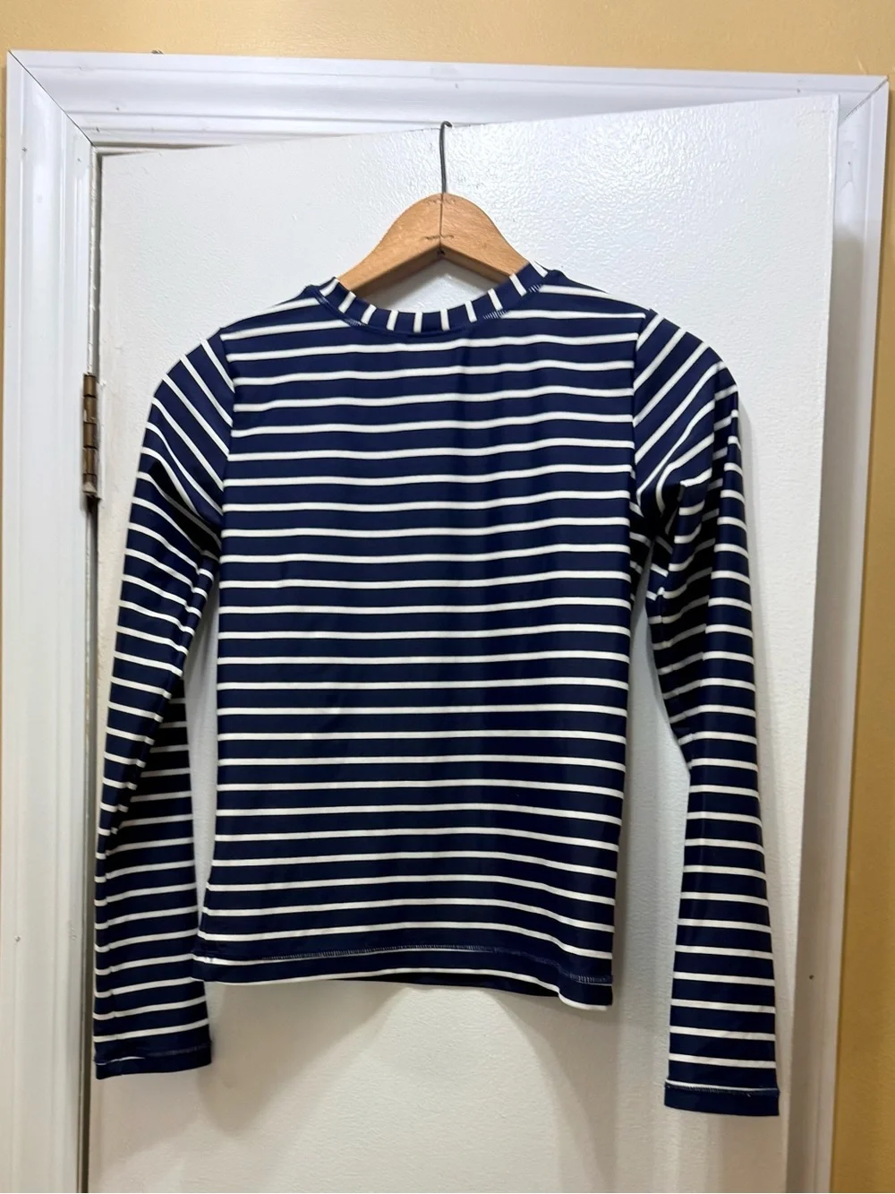 Hanna Andersson Navy and White Striped Long Sleeve Rash Guard! EUC